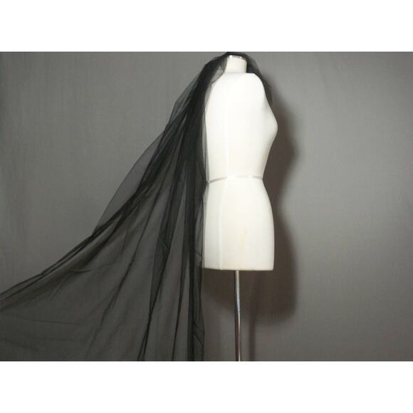 Black no comb veil, Cathedral Cut Edge Bridal Costume Goth Gothic No Comb veil - Picture 1 of 7